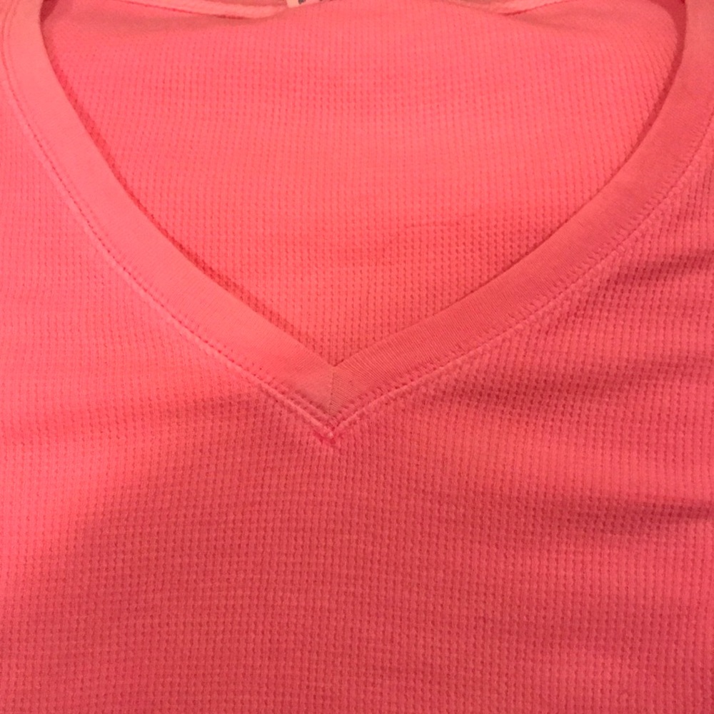 Pink tee - Picture 3 of 3